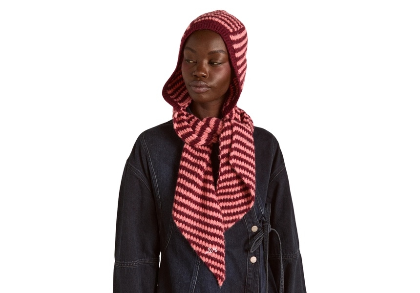 Damson Madder tie-front hood