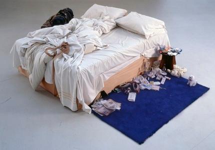 Tracey Emin: My Bed, 1998. © Tracey Emin. Photo courtesy of The Saatchi Gallery, London / Prudence C.