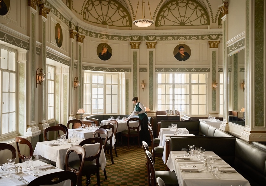 Romano's, Simpson's in the Strand