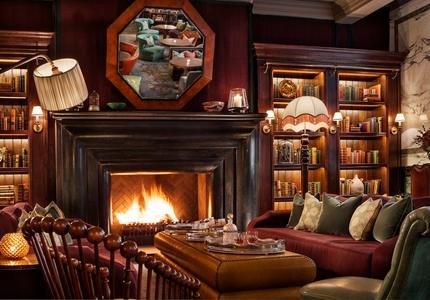 Scarfes Bar